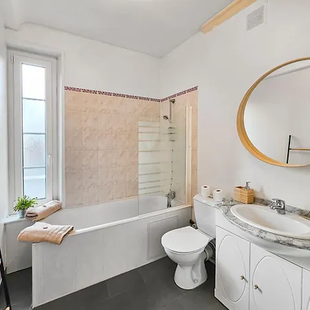 Apartament Entre Polyclinique Et Gare Wi-fi Caen