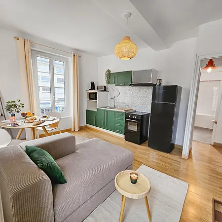 شقة Entre Polyclinique Et Gare Wi-fi كان